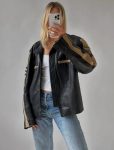 90s women’s vintage oversized straight leather jacket in USA