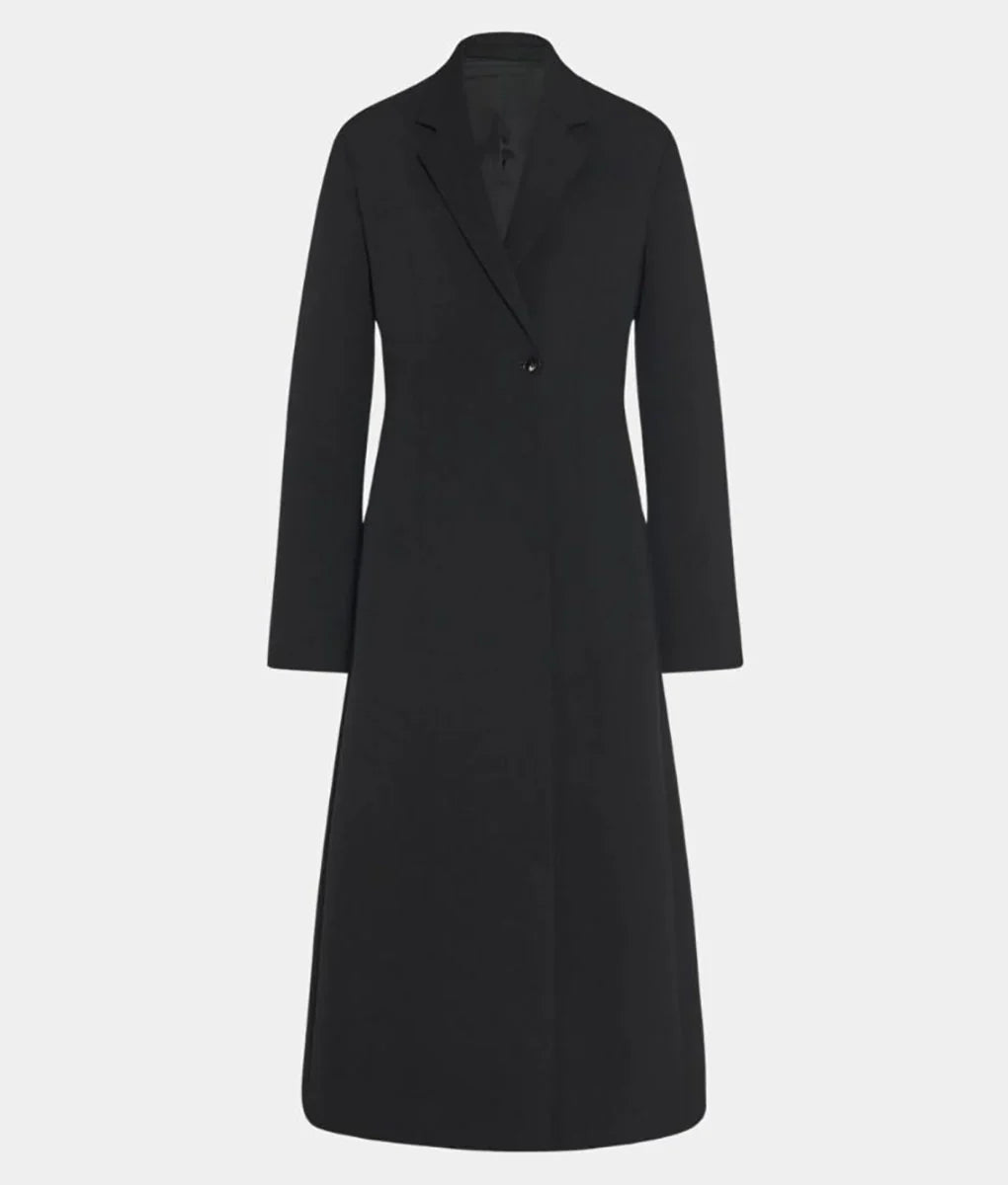 Agatha-Darkhold-Diaries-Kathryn-Black-Coat-2 Kathryn Hahn wearing black coat in Agatha All Along 2024 in American style