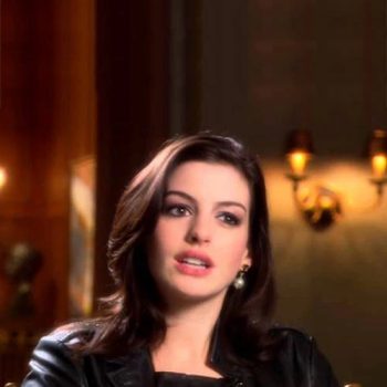 Anne Hathaway black leather jacket in United state market