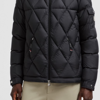 front view averole hooded diamond