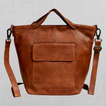 Versatile Leather Crossbody Bag for Everyday Use in USA