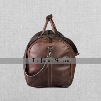 Spacious Extra Large Duffle Leather Bag for Travel in UK