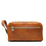 Sleek Gusset Dopp Leather Kit for Toiletries and Travel Essentials in American market