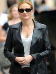 Julia-Roberts-Black-Leather-Jacket