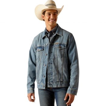 Men's classic denim trucker jacket with button front in USA