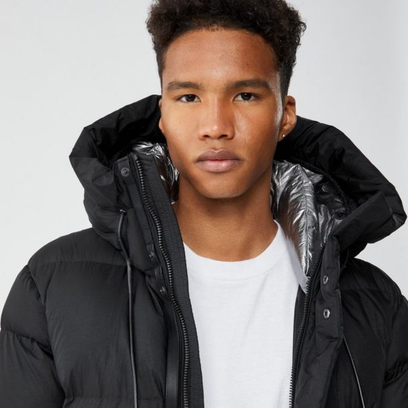 Trendy Men's Down Coat with Soft Pillow Collar for Cold Weather in United State Market