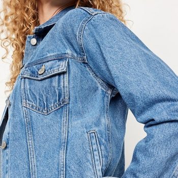 Blue denim jacket with traditional button closure in USA