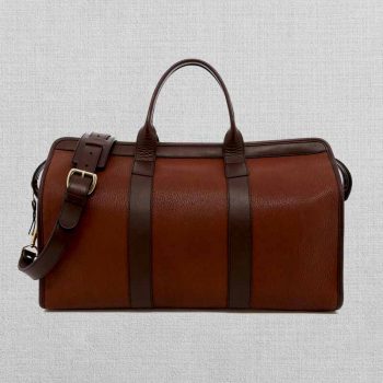 Stylish and practical leather duffle bag for any occasion in Ameriacn style