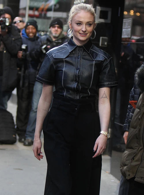 sophieturnerleathershirt_4648b2b6-7b92-4503-b4ac-45e89f0a76d9 Sophie Turner rocks a stylish leather shirt in USA market