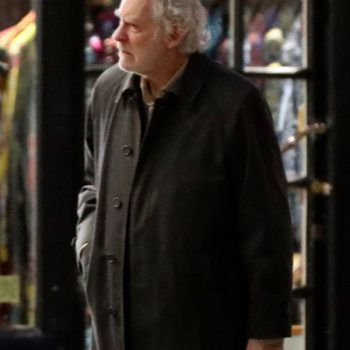 Kevin Kline wearing black trench coat, Disclaimer mini-series.