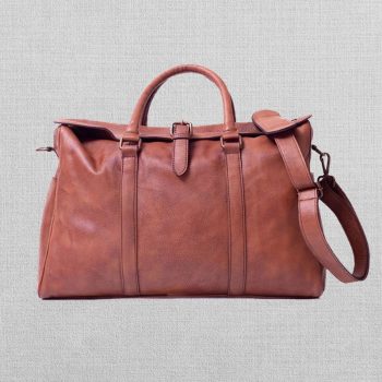 Travel Essentials Leather Duffel Bag for Men and Women in American style