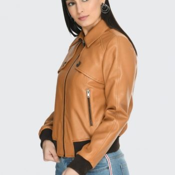 Women's black leather bomber jacket  in USA market