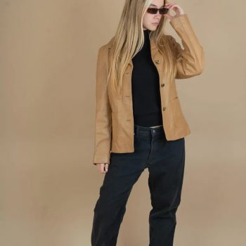 Vintage beige oversized leather blazer from the 80s and 90s in USA
