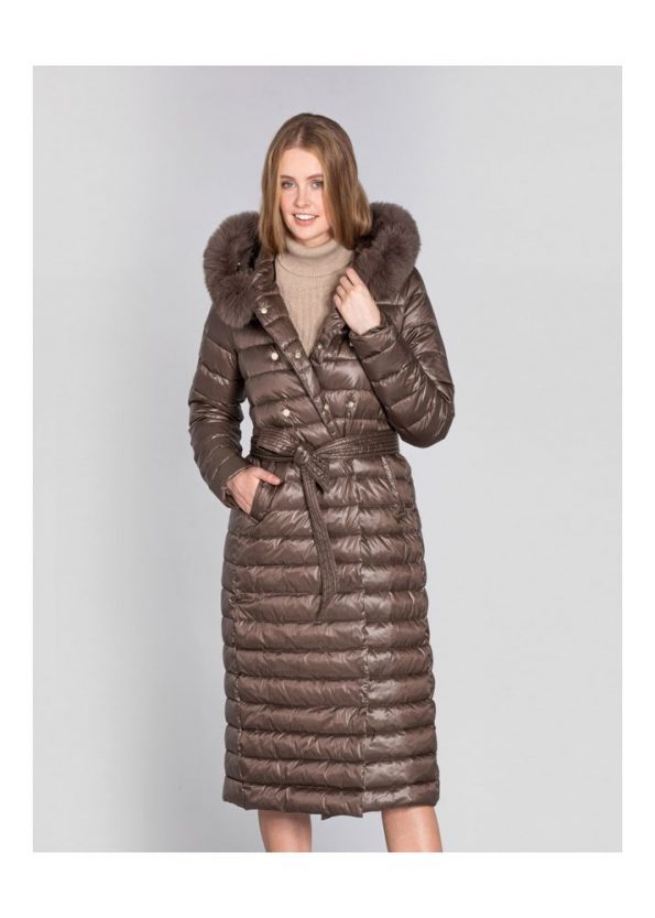 Fashionable Women's Down Coat with Faux Fur Trim in Multiple Shades in American Style